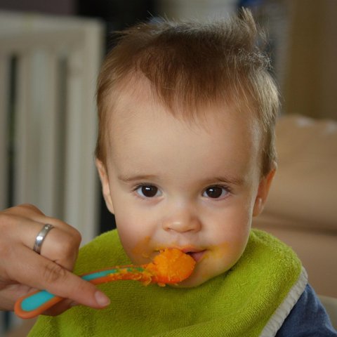 Soft-tip weaning spoons